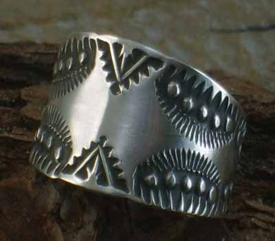 Native American Sterling Band - sz 10.25
